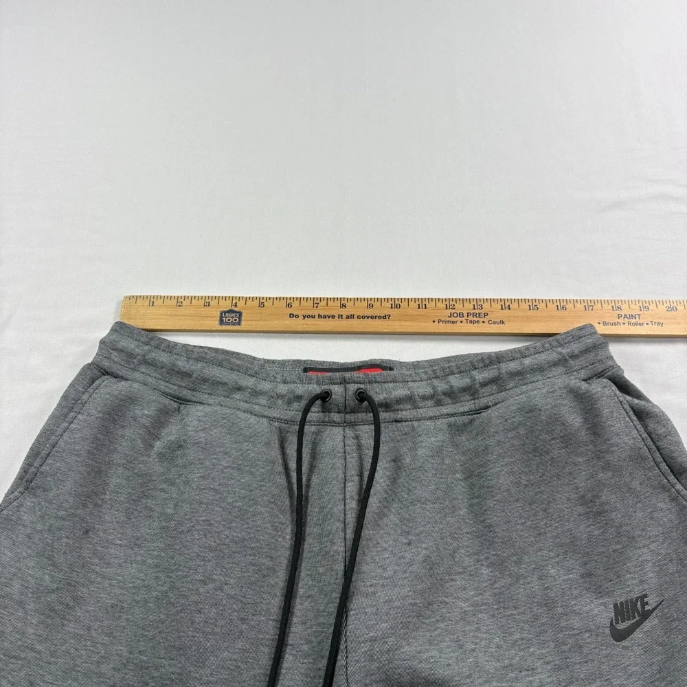 Nike Tech Fleece Jogger Pants Mens XL Gray Fleece Sweat Sportswear Lounge
